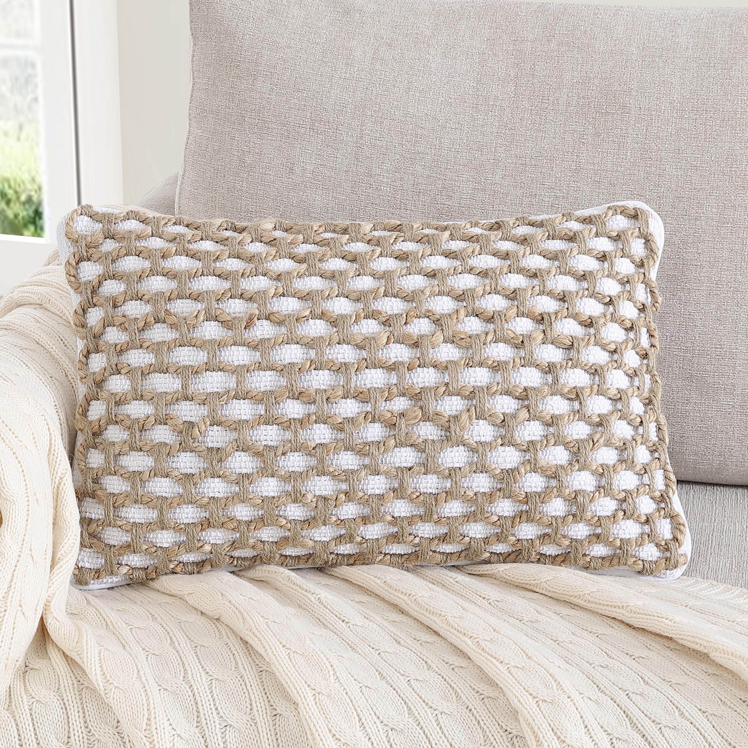Throw Pillows Bed Bath Beyond