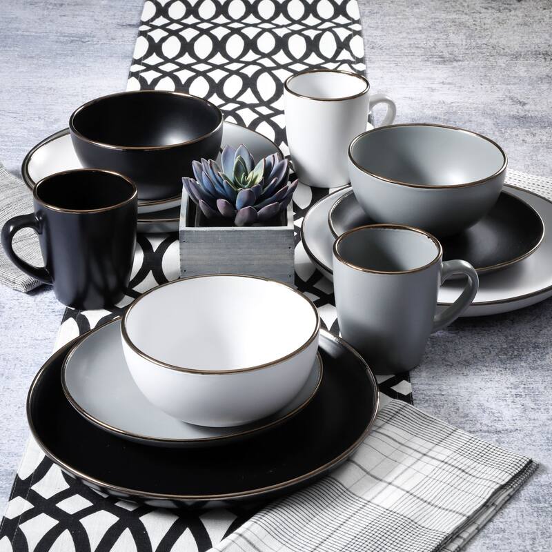 Gibson Home Rockaway Gold 16-Piece Dinnerware Set