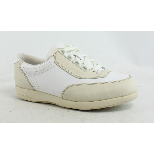 hush puppies classic walker white