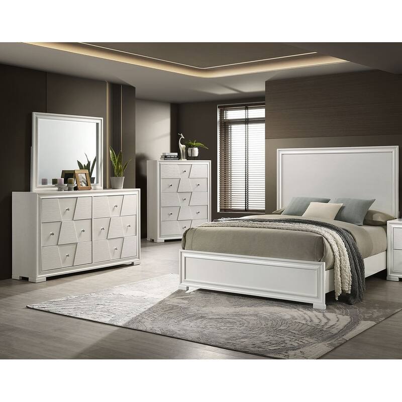White Finish 4pc Bed Dresser Mirror Chest Bedroom Set