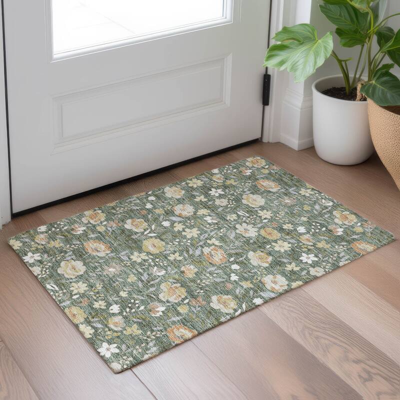 Machine Washable Indoor/ Outdoor Floral Garden Chantille Rug