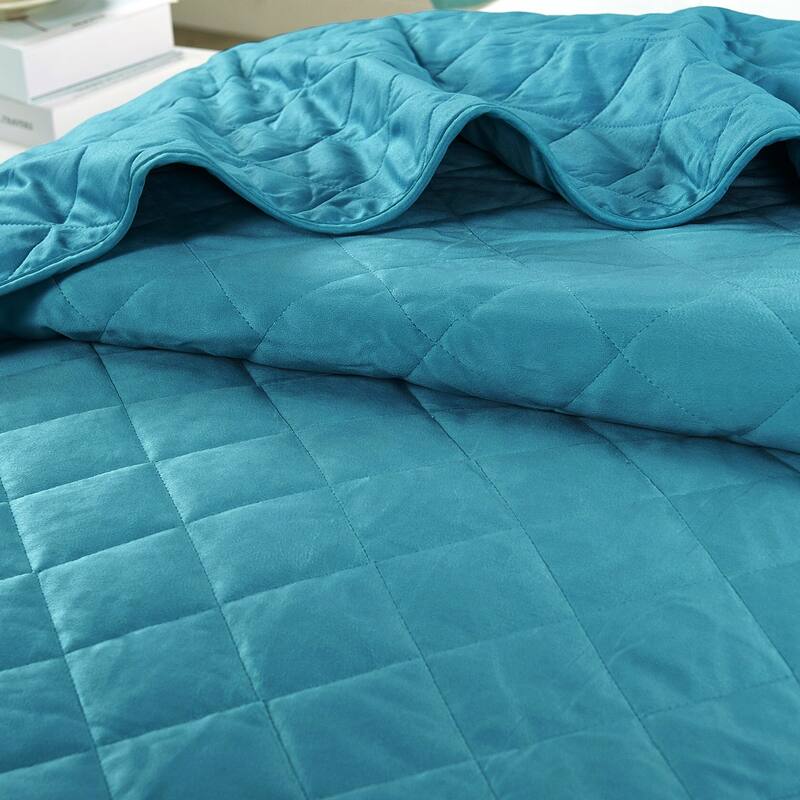 Serenta Velvet Quilts 5 Piece Ultra Soft Floor Touching Bedspread Set