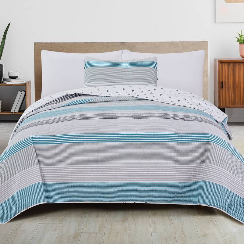 Premium Striped Microfiber Quilt Set With Shams