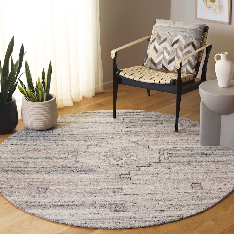 SAFAVIEH Handmade Kenya Shyamala Southwestern Wool Rug - 6' Round - Brown/Beige