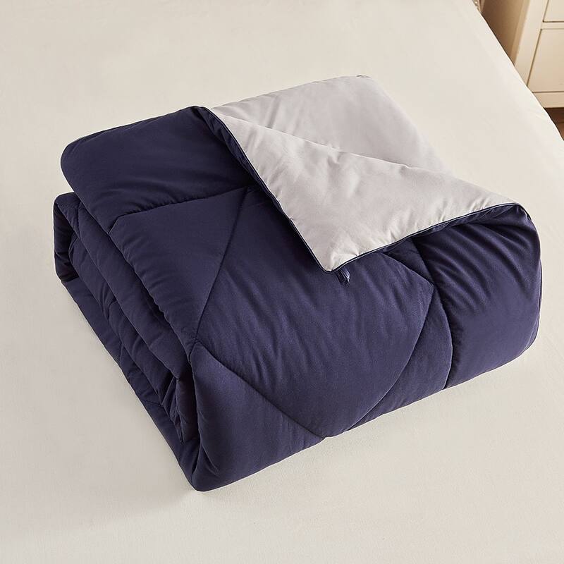 Reversible Down Alternative Quilted Comforter