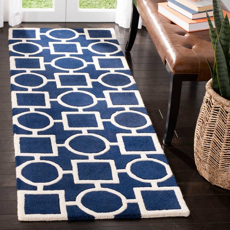 SAFAVIEH Handmade Chatham Alkinoi Modern Moroccan Wool Rug - 2'3" x 7' Runner - Dark Blue/Ivory