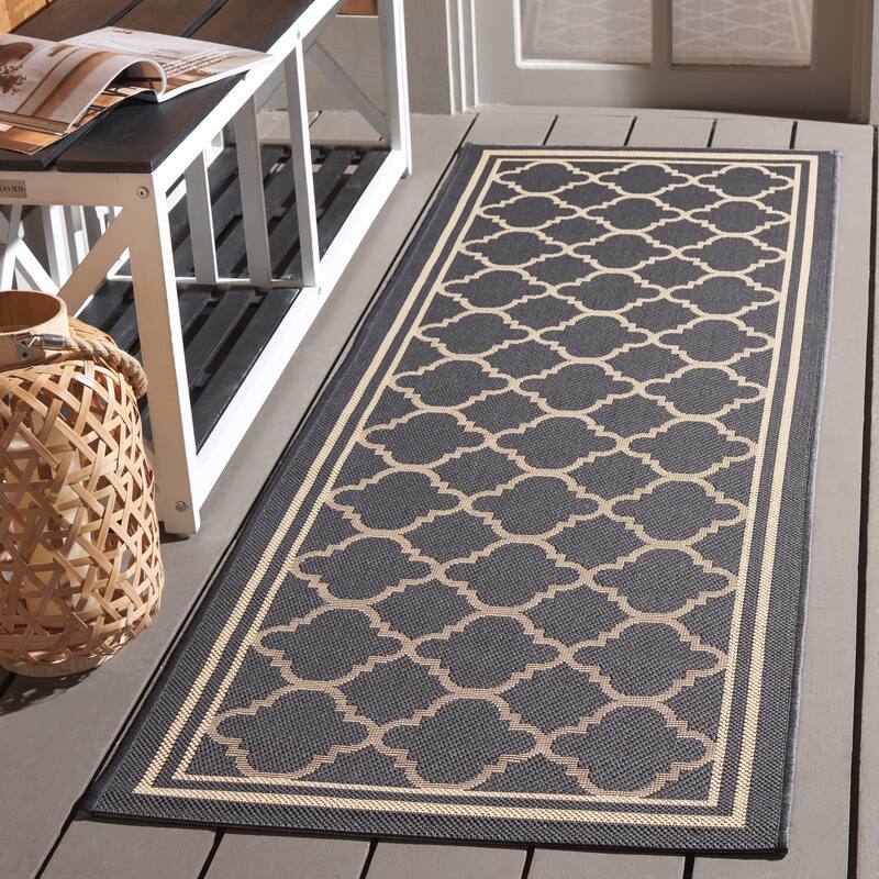 SAFAVIEH Courtyard Kristelle Indoor/ Outdoor Waterproof Patio Backyard Rug
