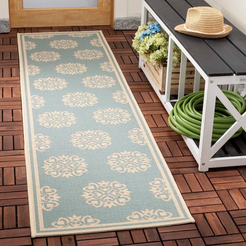 SAFAVIEH Beach House Indoor/ Outdoor Waterproof Patio Backyard Rug