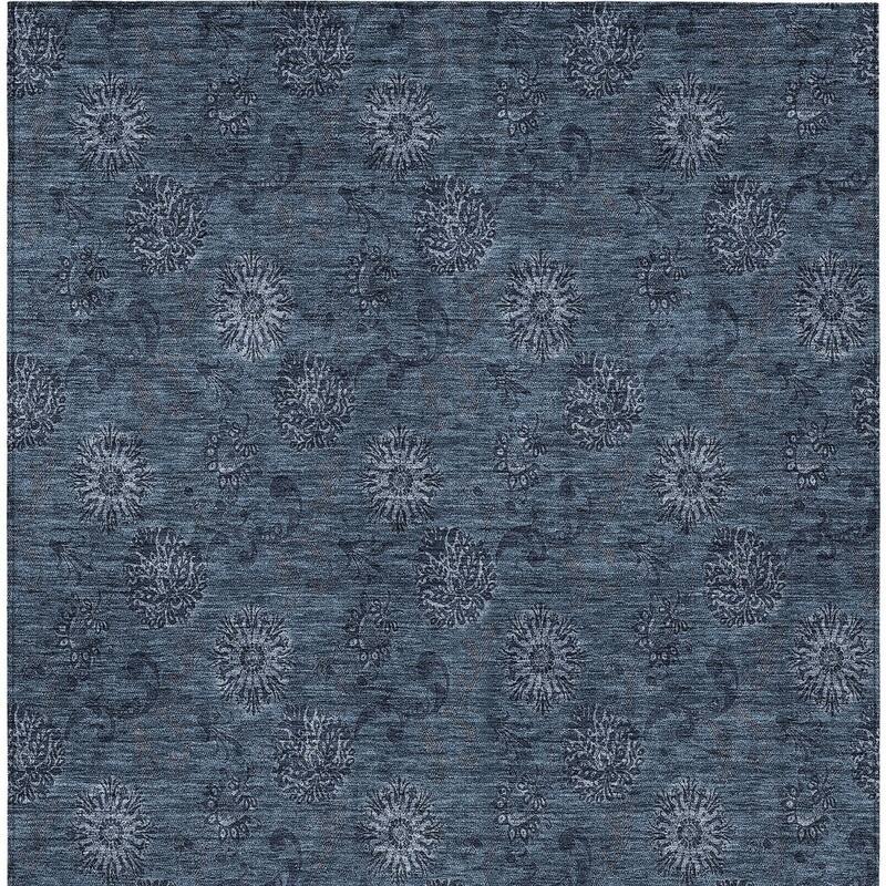 HomeRoots Floral Transitional Rectangle Outdoor Rug