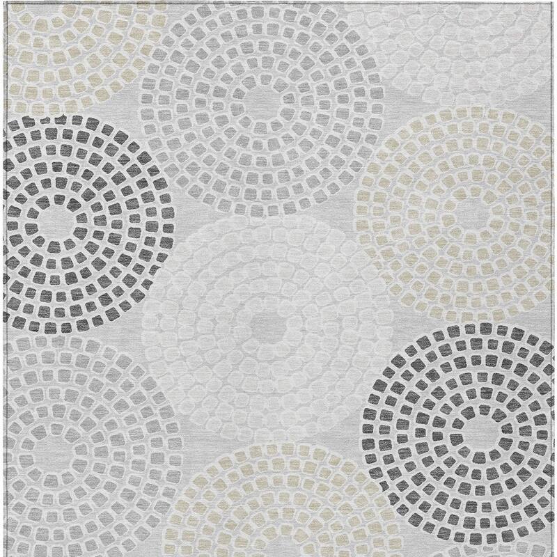 HomeRoots Geometric Transitional Rectangle Outdoor Rug