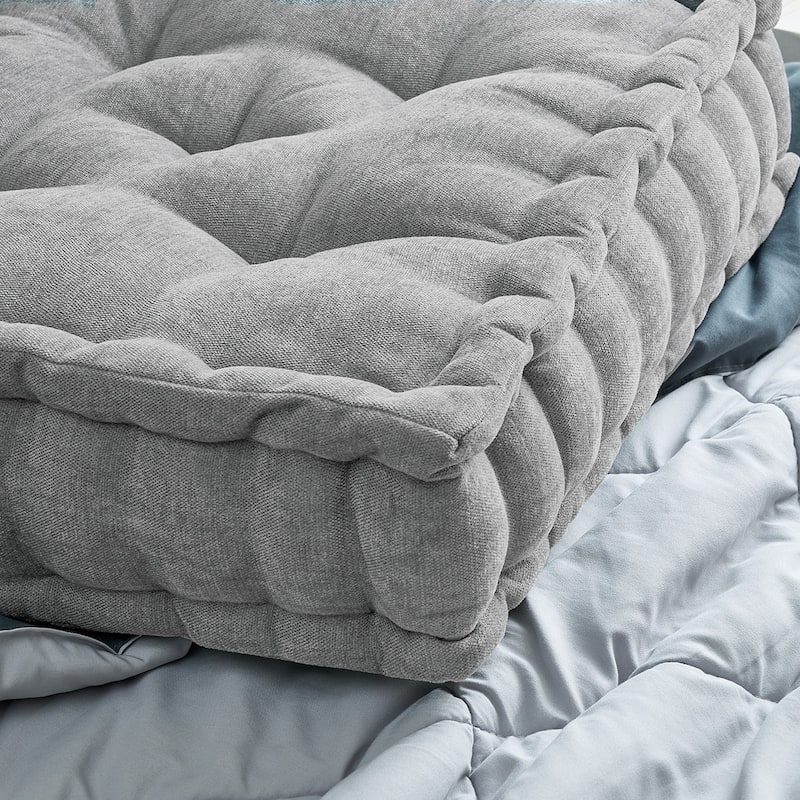 Rainha® - Classic Tufted Cushion