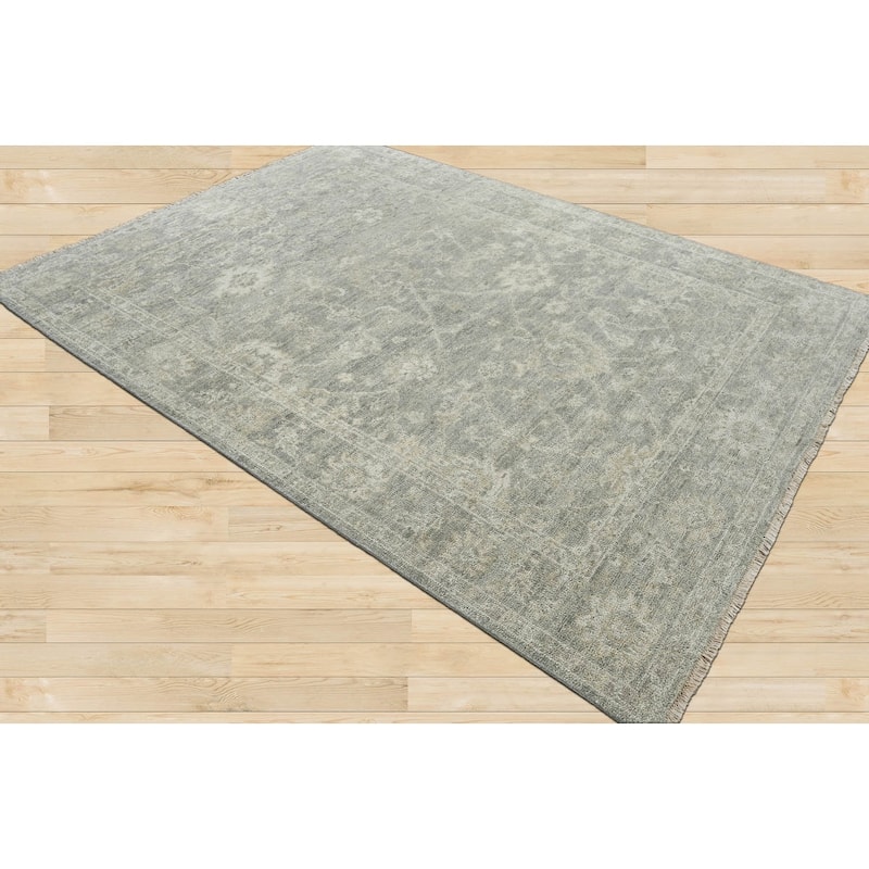 LoomBloom Graphite Traditional Oriental Hand Knotted Wool Rug - 7' 4'' x 9' 9''