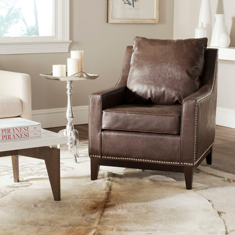SAFAVIEH Dochia Antique Brown Club Chair - 28" W x 33.9" D x 35" H - 28Wx34Dx35H
