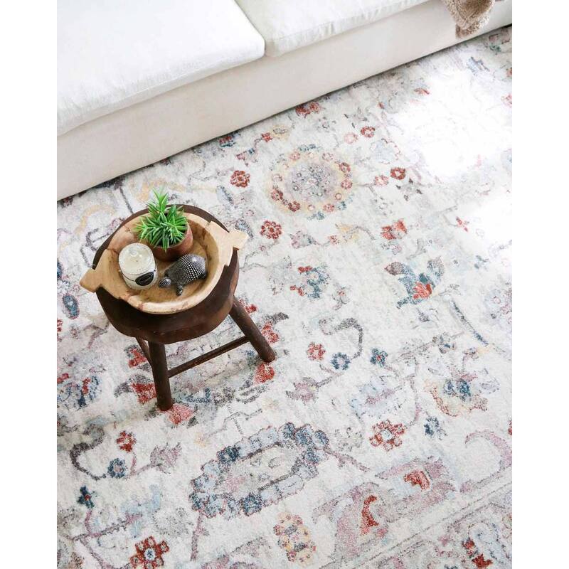 Jinnie Cream and Purple Multi-Color Distressed Rug