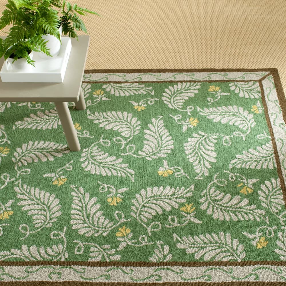 Martha Stewart by SAFAVIEH Fern Frolic Wool Rug
