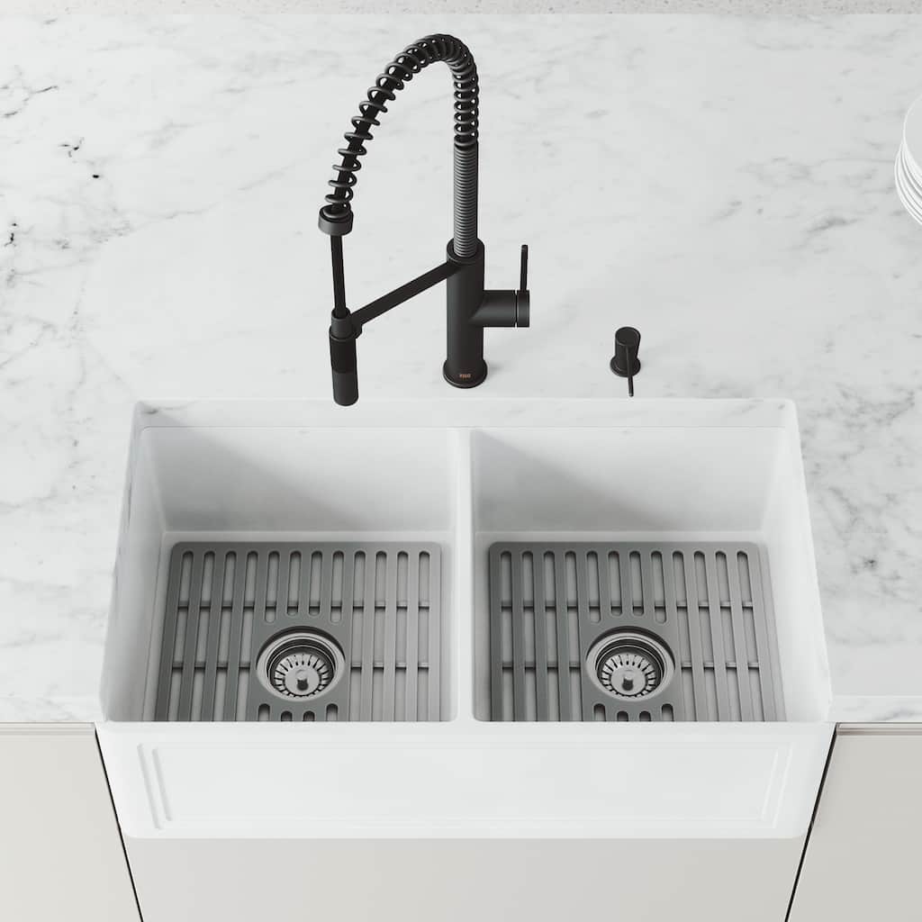 VIGO 15" L X 14" W Silicone Protective Bottom Grid for Kitchen Sink in Gray