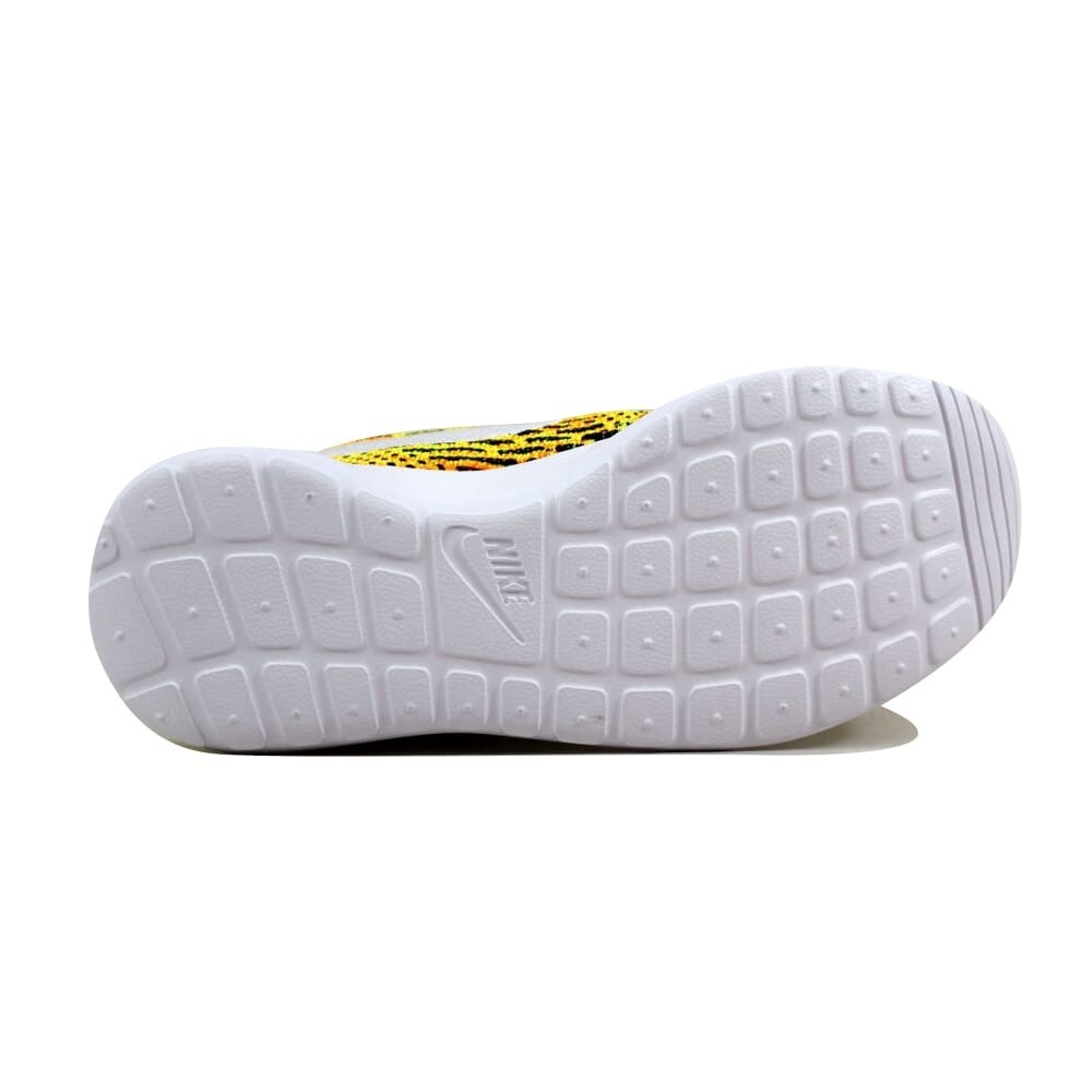 nike roshe one flyknit beige