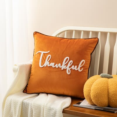 Glitzhome Fall Velvet Pillow Cover With Word Thankful Decor