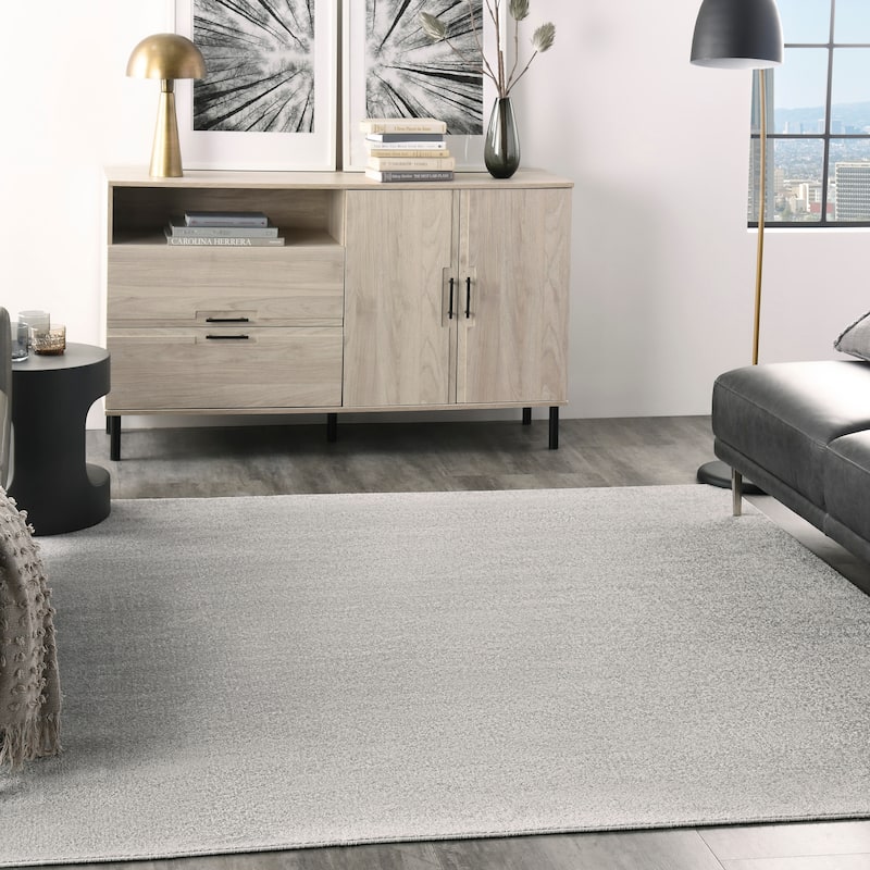 Nourison Essentials Solid Contemporary Indoor/Outdoor Area Rug - 5' Square - Silver