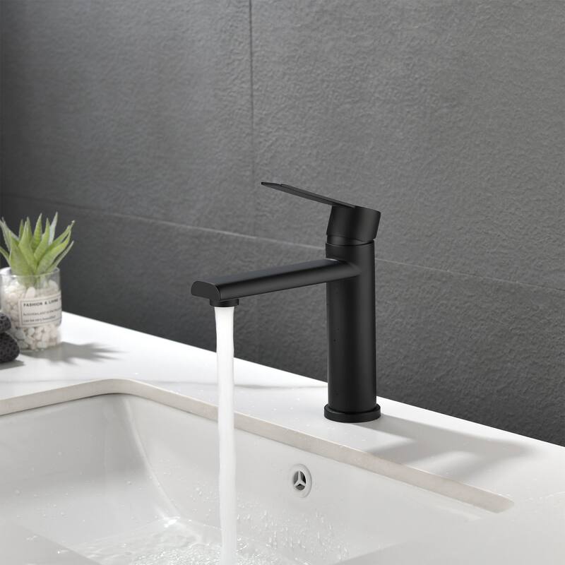 Single Handle Single Hole Bathroom Faucet