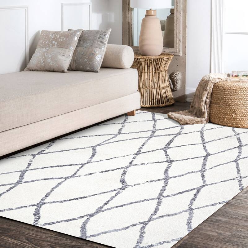 JONATHAN Y Izil Moroccan Diamond Trellis Area Rug