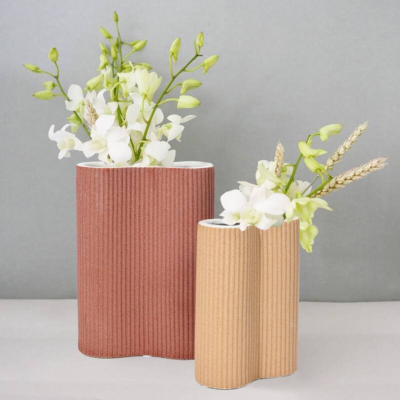 2-Piece Brown Ceramic Fluted Vase Set
