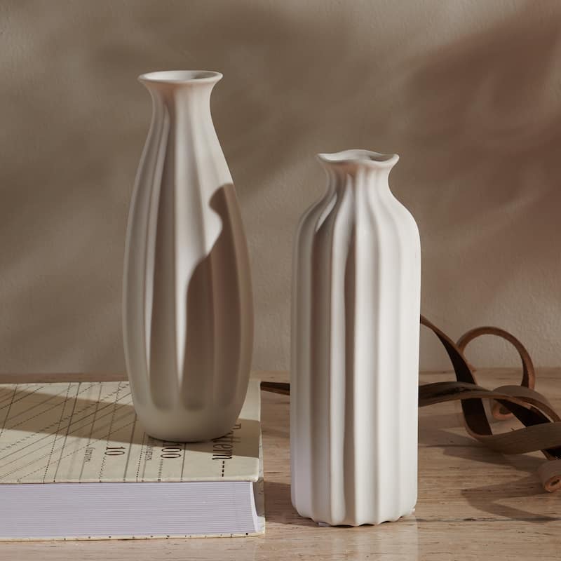 SAFAVIEH Ilsa Ceramic Decorative Vase (Set of 2) - 4Wx4Dx10H