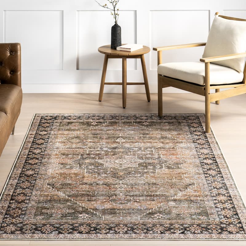 Nuloom Purdie Medallion SplashGuard Machine Washable Area Rug