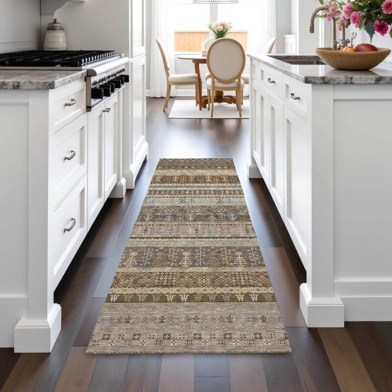 Machine Washable Indoor/Outdoor Global Kilim Chantille Rug