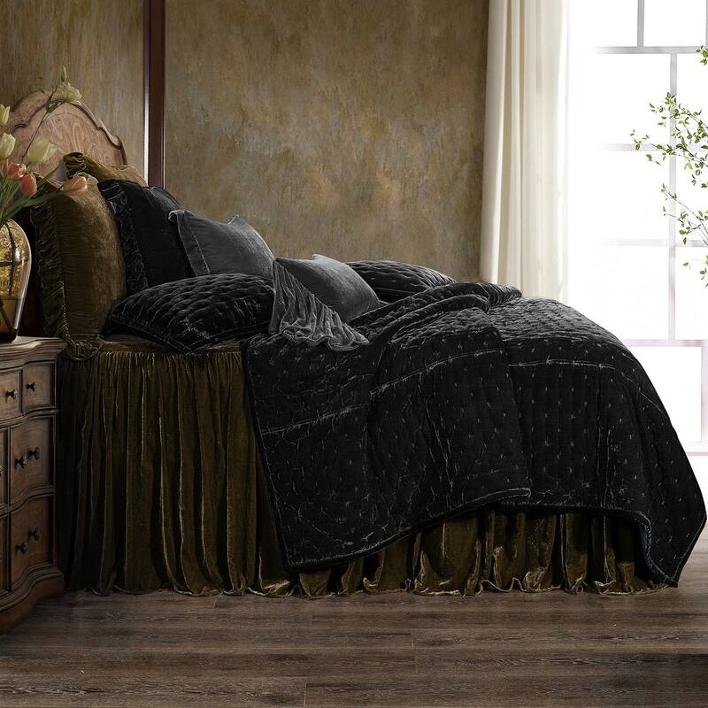 HiEnd Accents Stella Solid Color Faux Silk Velvet Romantic Modern Rustic 3 Piece Quilt Set with Pillow Shams