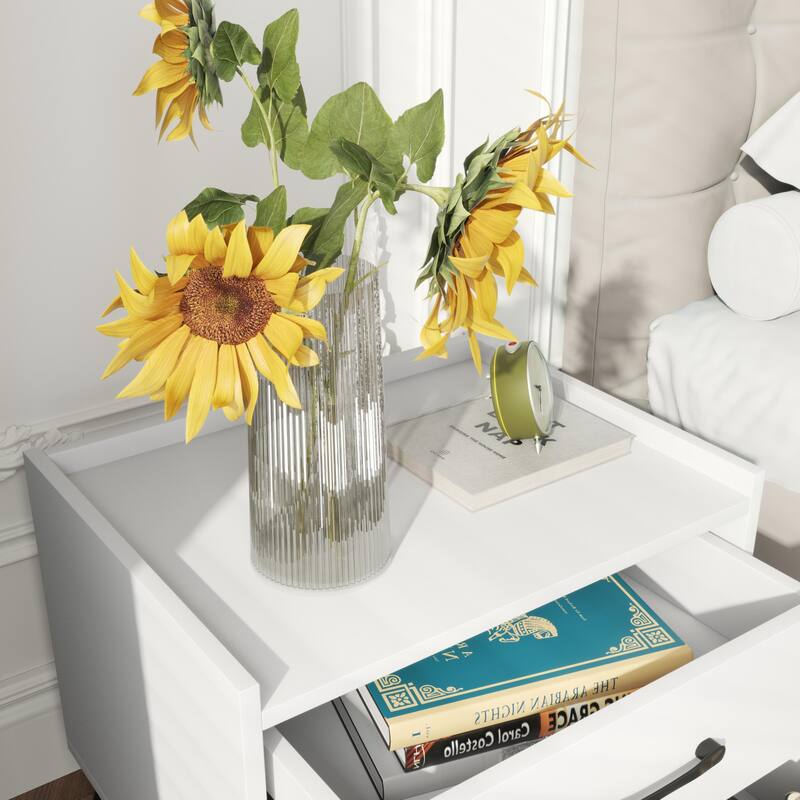 Edge Protection Design 2-Drawer Nightstand