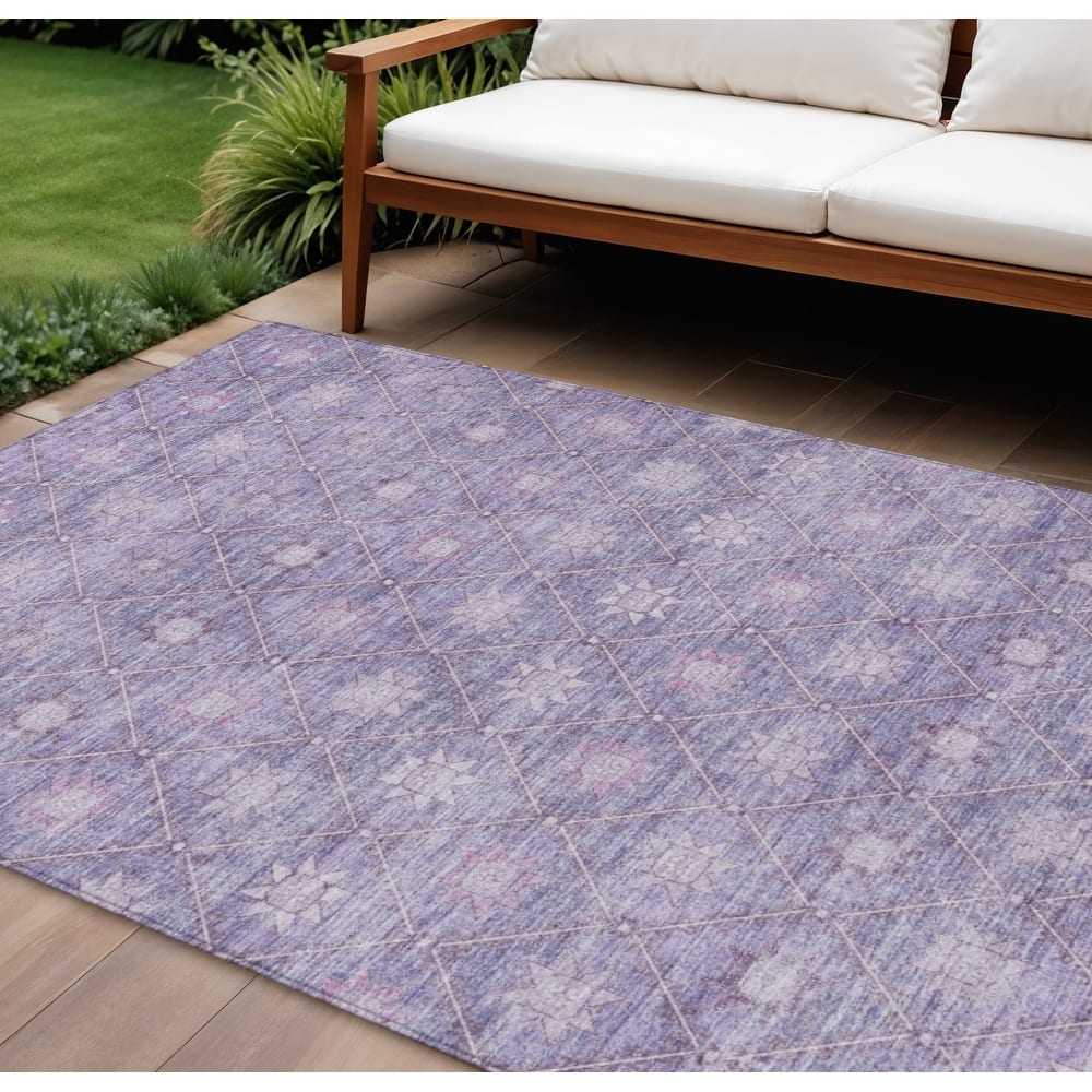 HomeRoots Floral Transitional Rectangle Outdoor Rug