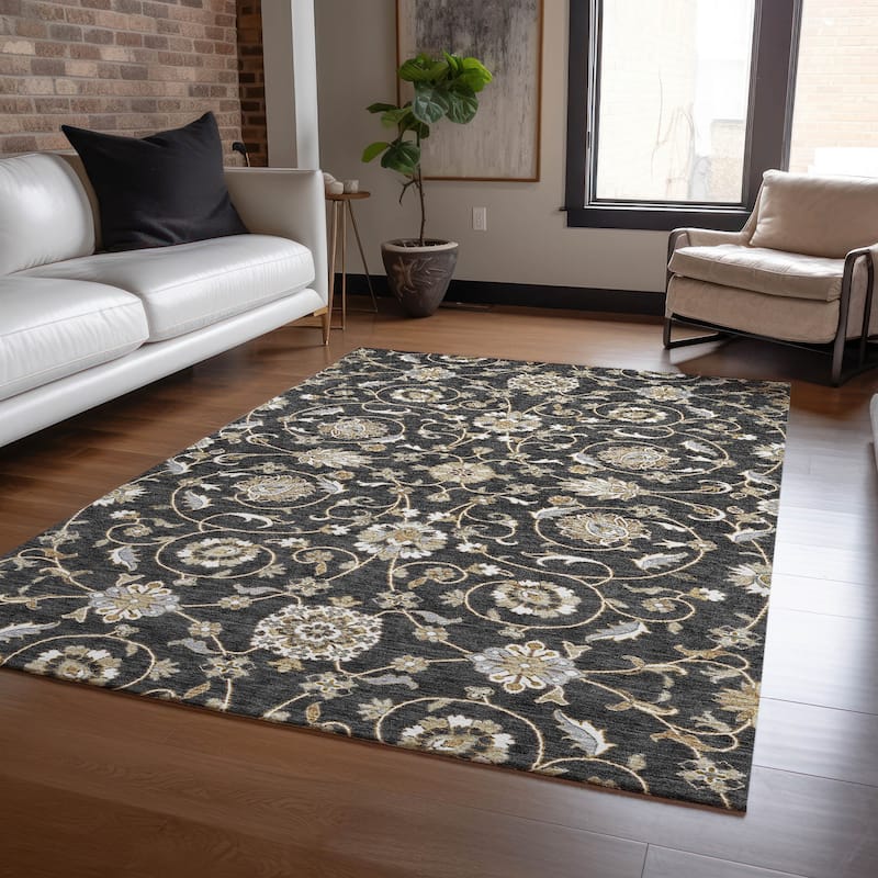 Machine Washable Indoor/ Outdoor Traditional KashanChantille Rug - Black - 3' x 5'