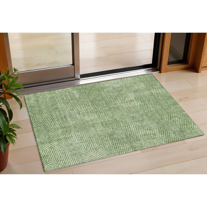 HomeRoots Geometric Transitional Rectangle Outdoor Rug - 3' x 5'
