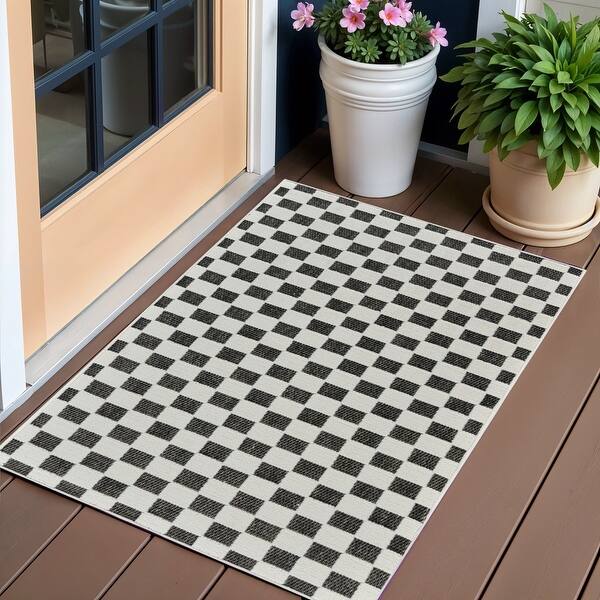 Distressed Outdoor Rug HomeRoots 3' X 5' Black and White Geometric Distressed Indoor Outdoor ...