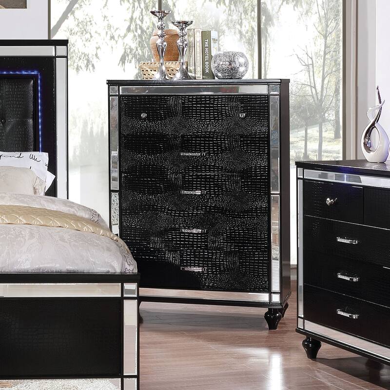 Derc Contemporary Solid Wood 5-Drawer Chest by Furniture of America