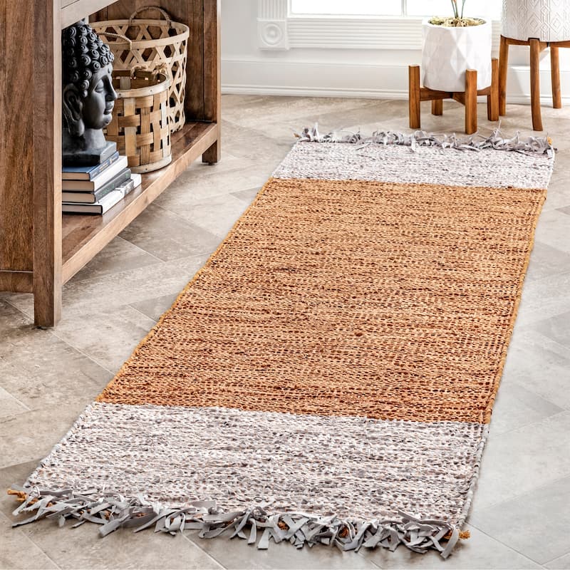 Nuloom Hand-woven Leather/ Cotton Tassel Area Rug