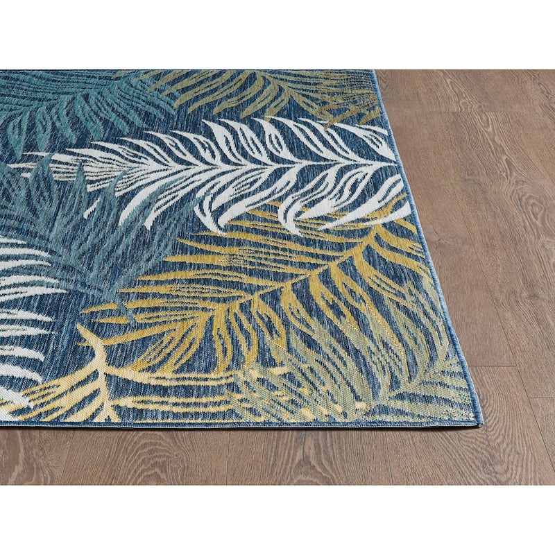 Domani Novarro Palm Beach Tropical Palms Reversible Indoor / Outdoor Area Rug