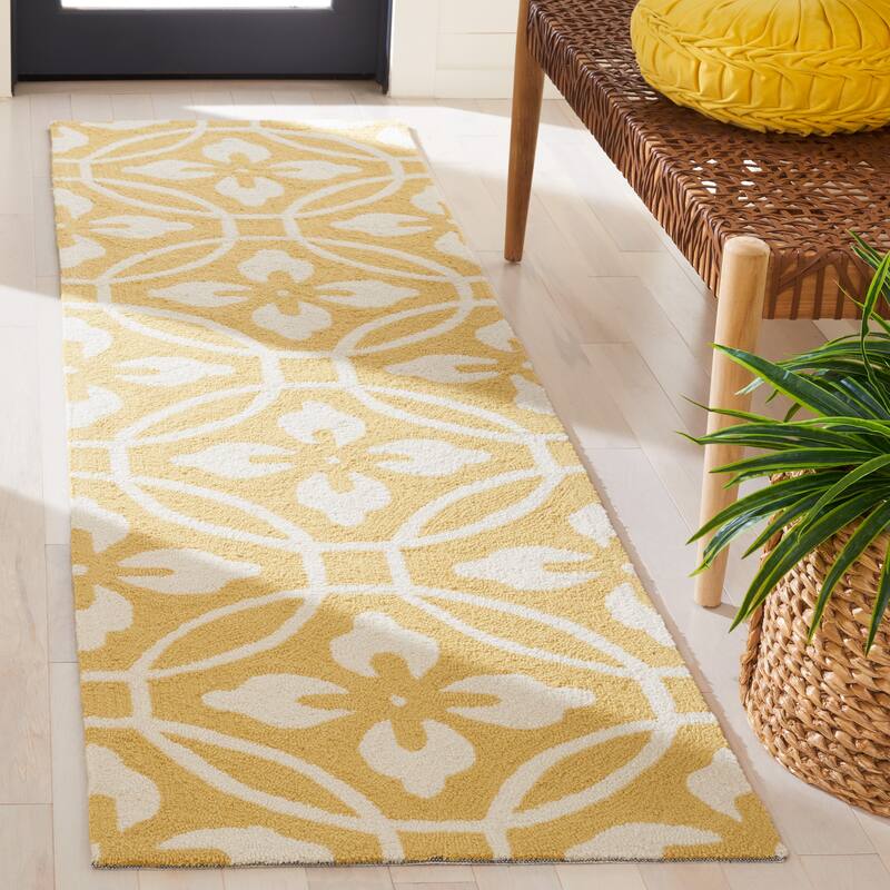 SAFAVIEH Handmade Four Seasons Dedde Floral Rug - 2'3" x 8' Runner - Gold/Ivory