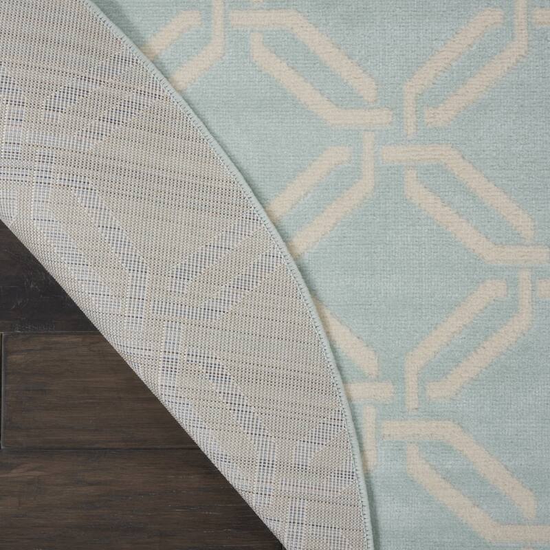 Gotij Power Loomed Geometric Stain Resistant Area Rug By HomeRoots - 63' X '63' X '0.5