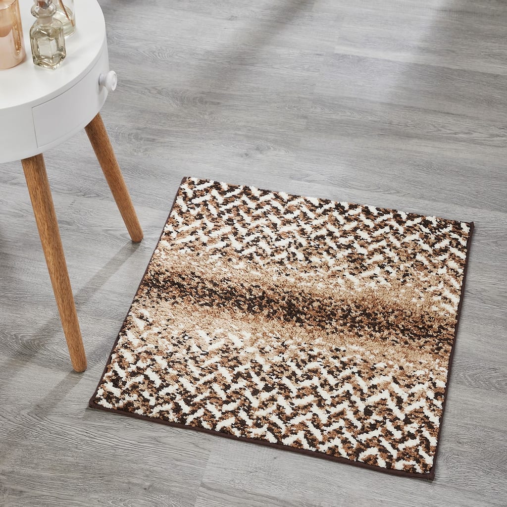 Better Trends 100% Micro Polyester Knitted Bathroom Rugs - Casablanca Collection with Chevron Pattern, Machine Washable Bath Mat