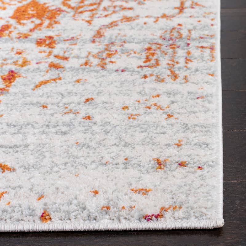 SAFAVIEH Madison Snowflake Medallion Rustic Farmhouse Distressed Rug