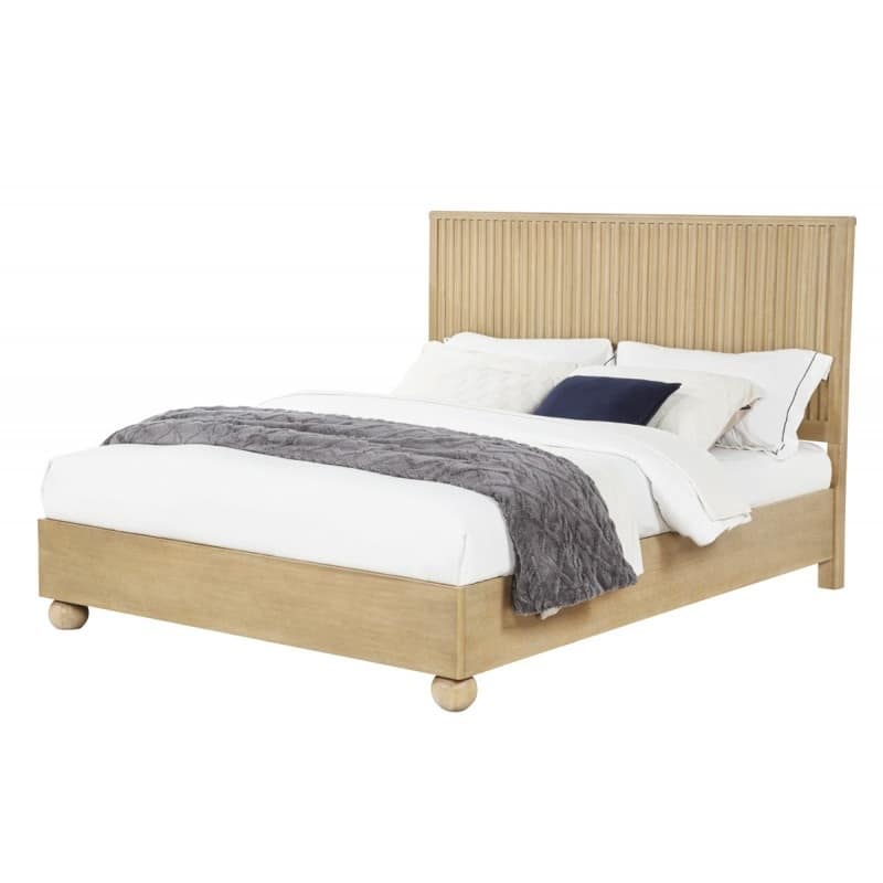 Modern Minimalist Light Oak Finish Eastern King Size Wooden Platform Bed with Fluted Panels Headboard