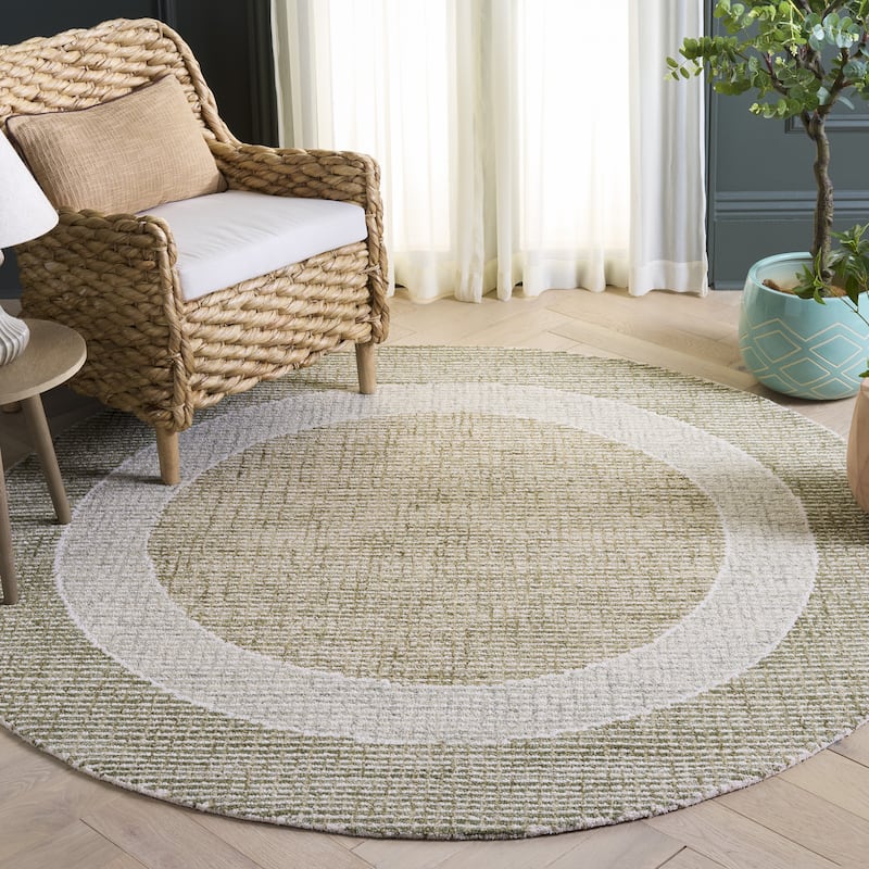 SAFAVIEH Handmade Pine Marsibil Modern Wool Rug - 6' Round - Green/Ivory