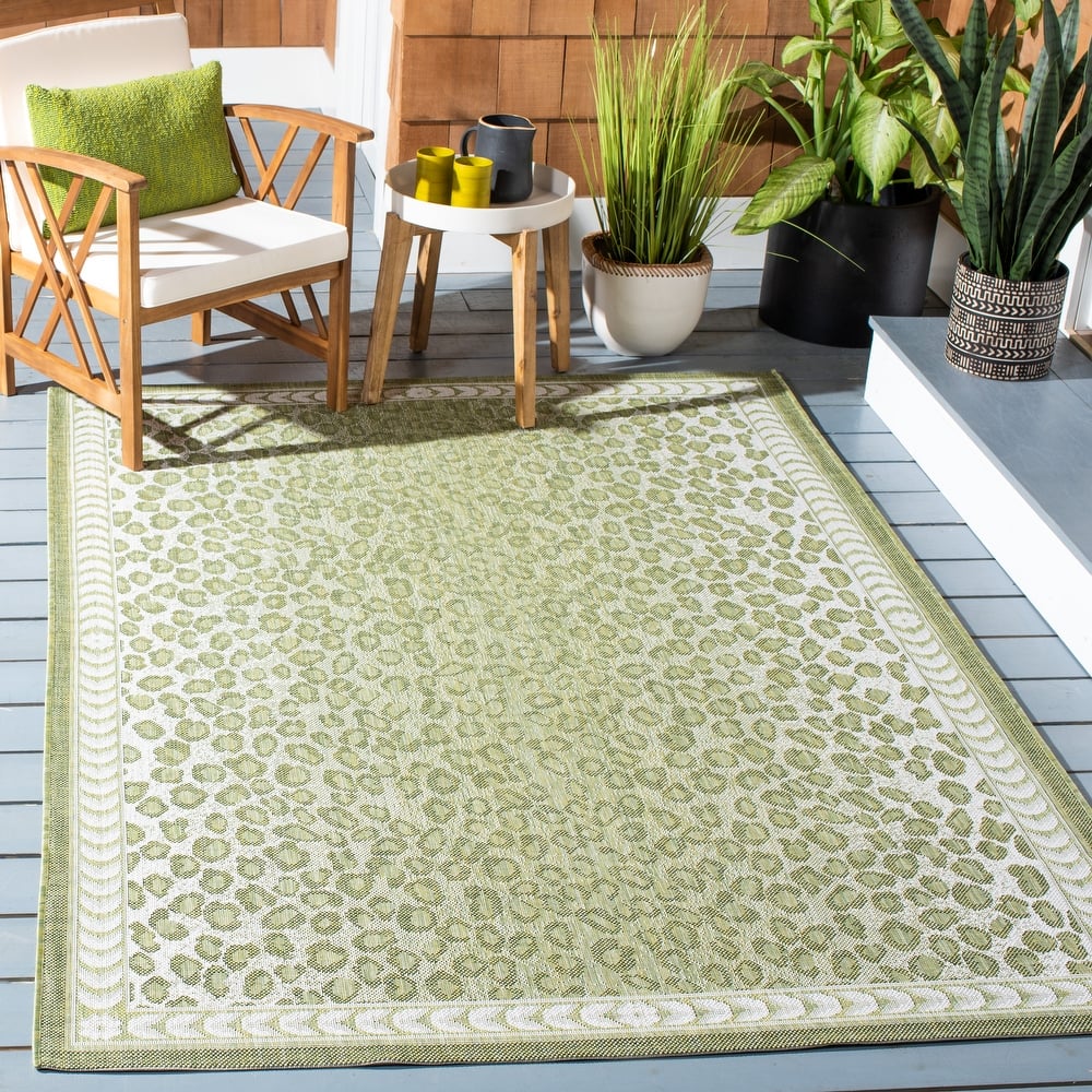 SAFAVIEH Courtyard Sanyi Indoor/ Outdoor Waterproof Patio Backyard Rug