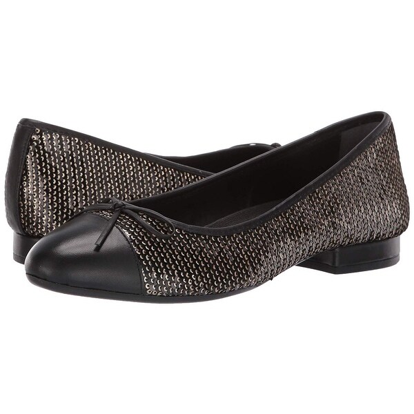 aerosoles outrun flats
