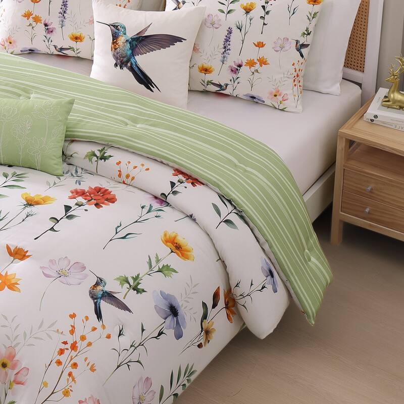 Bebejan Fresh Cut Flowers 200 Thread Count 100% Cotton Sateen 5 Piece Reversible Comforter Set