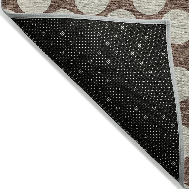 Machine Washable Indoor/ Outdoor Chantille Modern Dots Rug