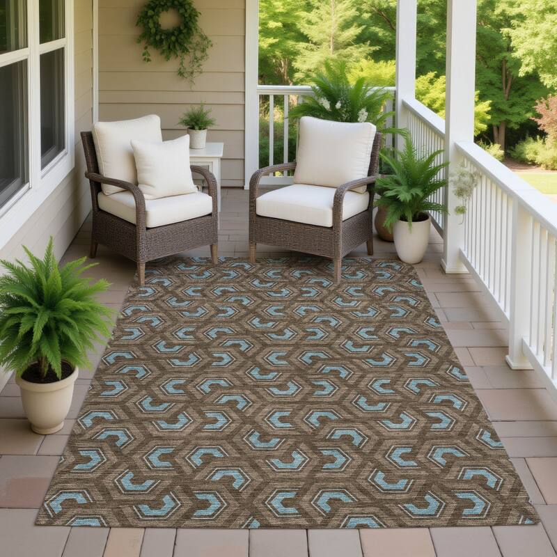 Machine Washable Indoor/ Outdoor Modern Zoa Chantille Rug
