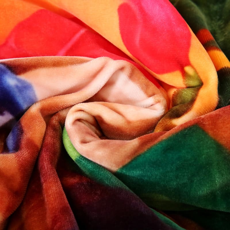 3 Ply Reversible Fleece Comforter for Winter 85"x93" 8lbs